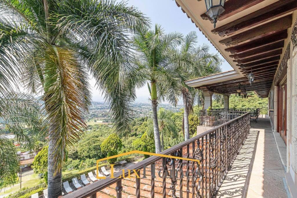 Lujosa Casa, Espectacular Vista Y Alberca Para 20 Personas Cuernavaca Eksteriør billede