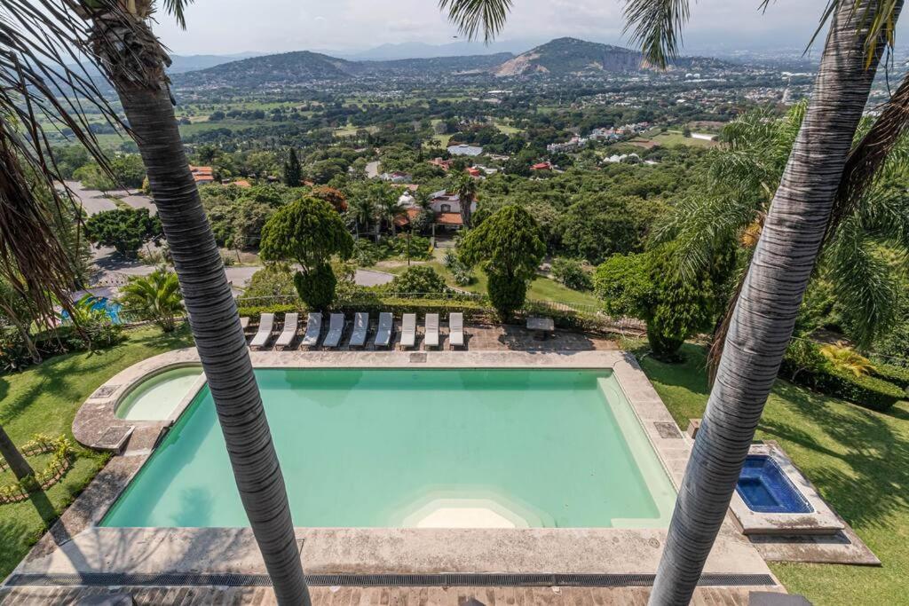 Lujosa Casa, Espectacular Vista Y Alberca Para 20 Personas Cuernavaca Eksteriør billede